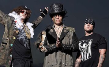 Бренд Tapout