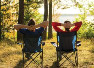 Tourist folding chairs: Features of choice