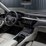 audi-e-tron-quattro-interior-hevcars-01